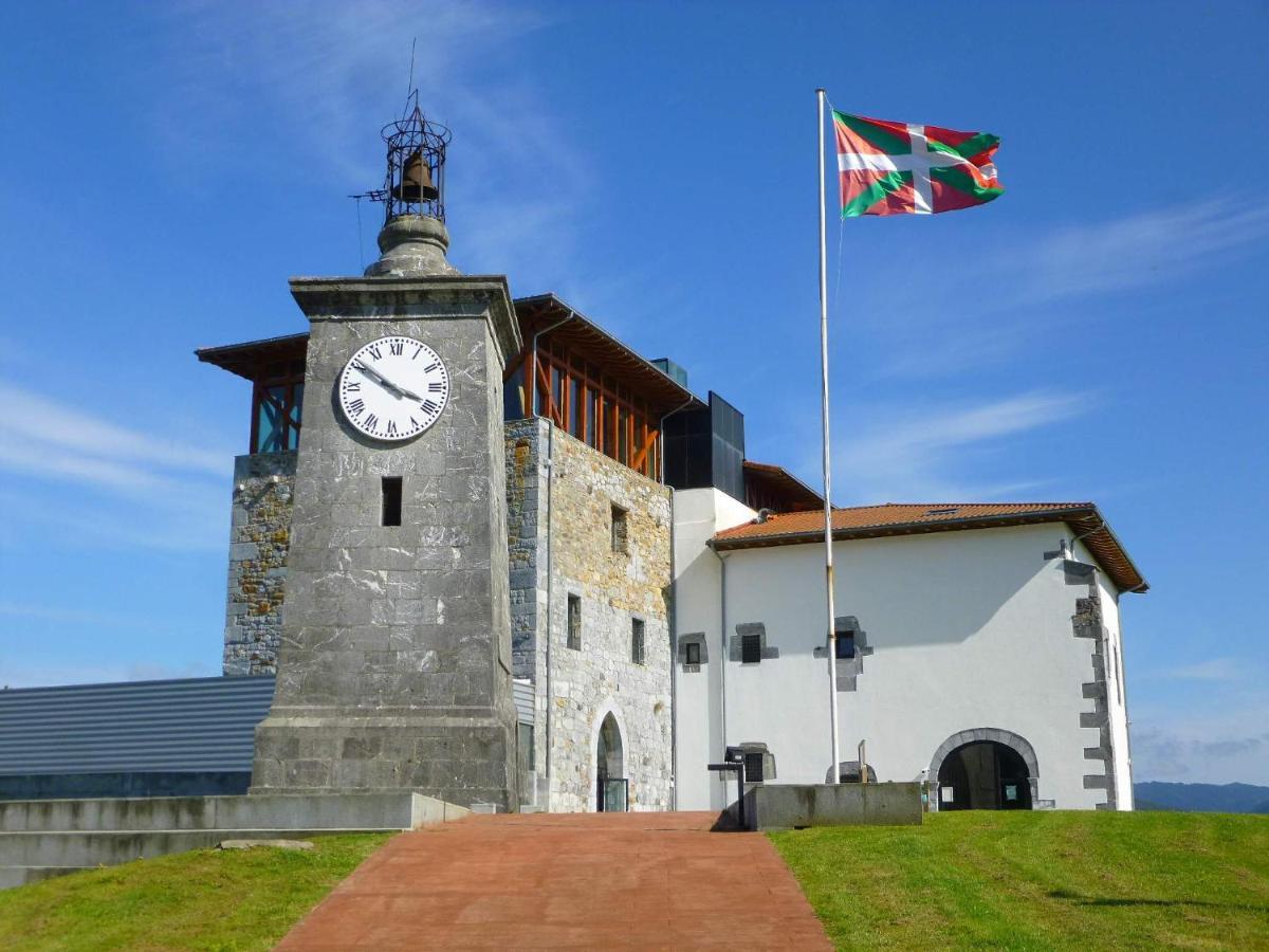 Апартаменти Piso Turistico Mundaka Con Opcion A Garaje Екстер'єр фото